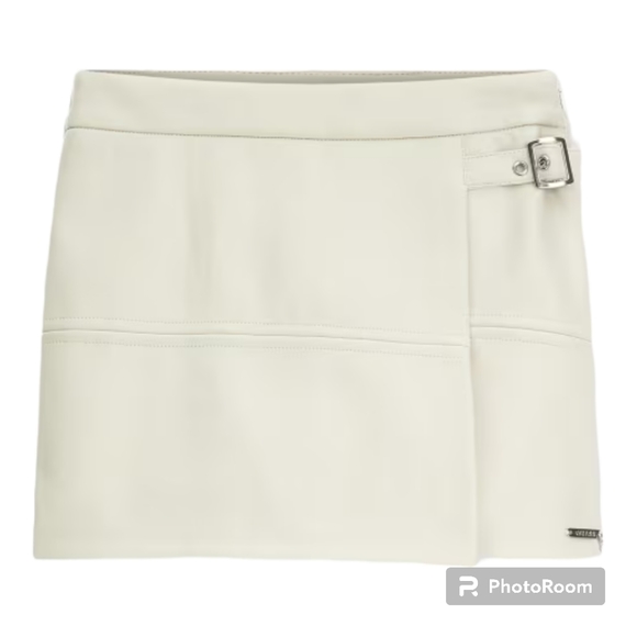GUESS Girl's White Cream Faux Leather Skort Shorts - Size 8 - Picture 1 of 4